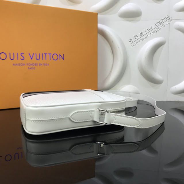 LV包包 LV新款男包 M51460 DANUBE SLIM手袋 LV水波紋黑格拼條浮雕印字男士小挎包  ydh3676